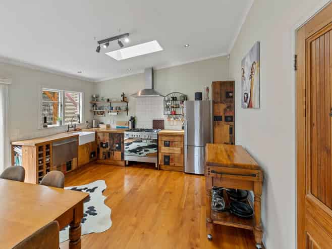 275 Rutherford Street, Nelson South