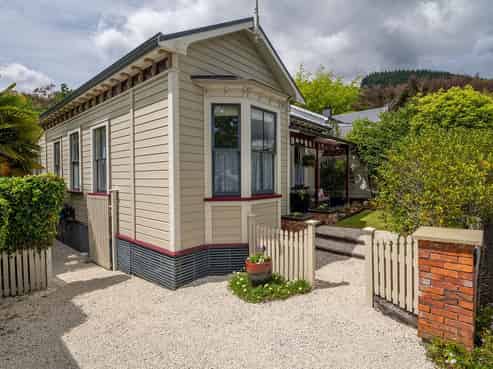 275 Rutherford Street, Nelson South