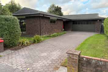 104 Waterloo Crescent, Hokowhitu