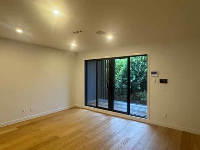 5/12 King Edward Avenue, Epsom