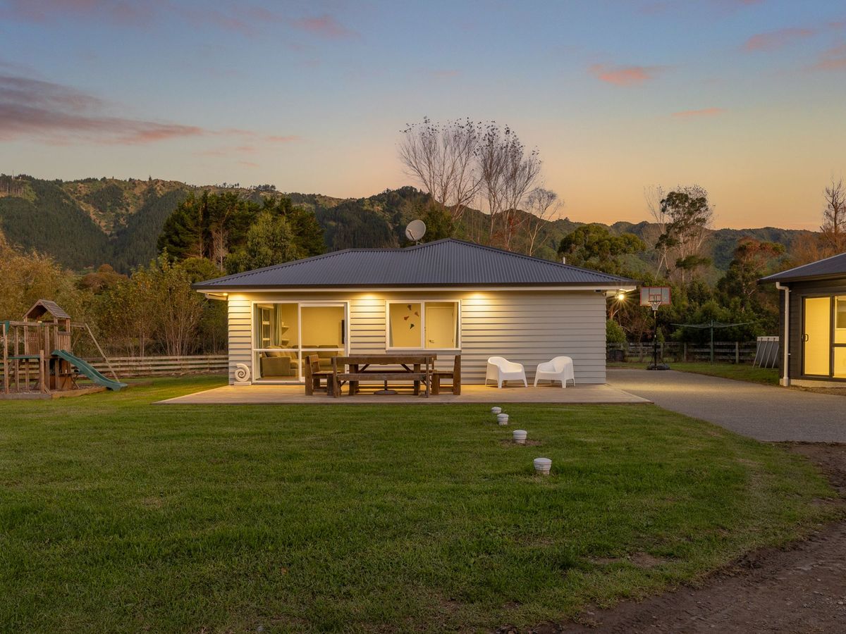 PEKA PEKA PLAYGROUND - BEO $975,000