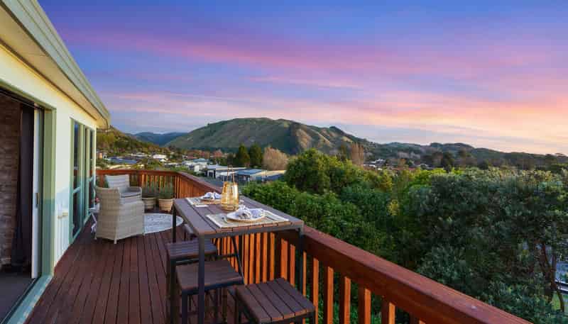 56 Kakariki Grove, WAIKANAE