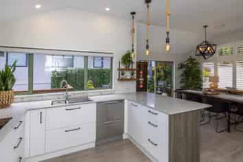 56 Kakariki Grove, WAIKANAE