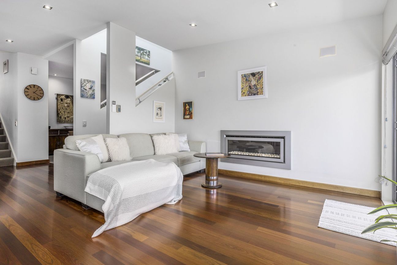 WHERE SPACE, SUN AND VIEWS COME TOGETHER - Vista 2