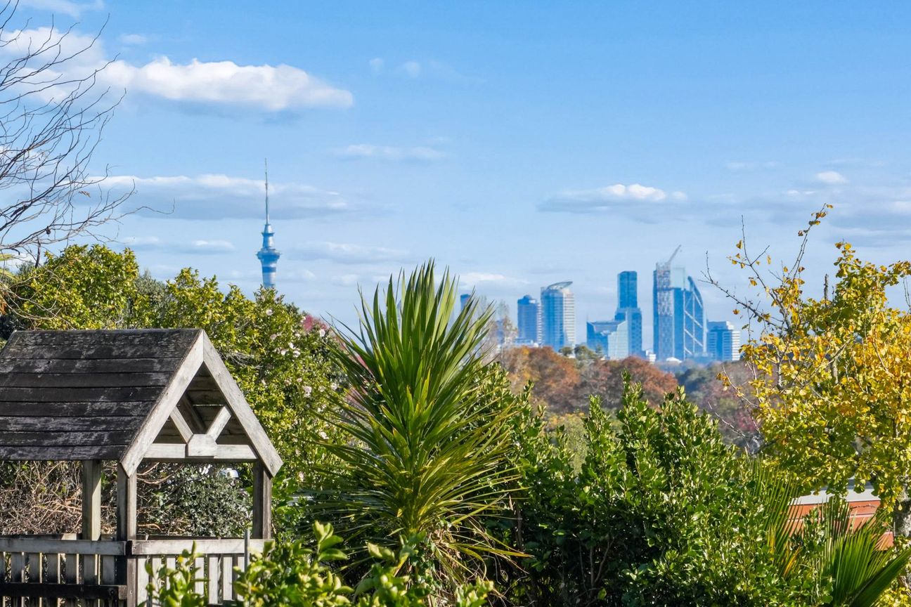 Smart Buying in Meadowbank - Vista 3