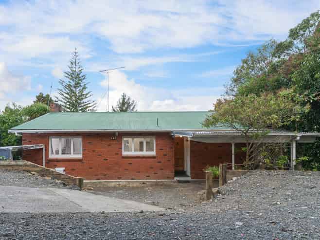 42 West Lynn Road, Titirangi