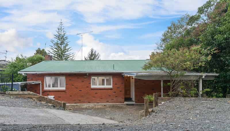 42 West Lynn Road, Titirangi