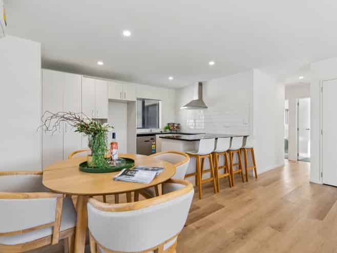 71 Black Beech Crescent, Takanini