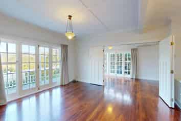 43 Trelissick Crescent , Ngaio