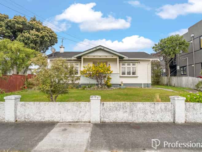 4 Emerson Street, Petone