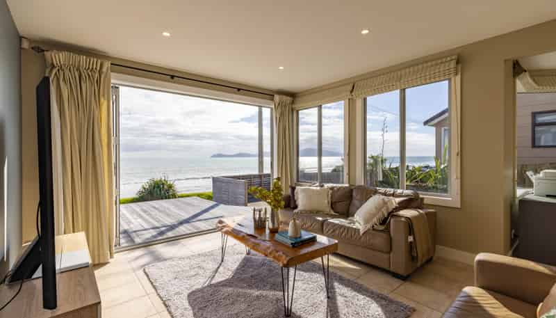 126 The Parade, Paekakariki