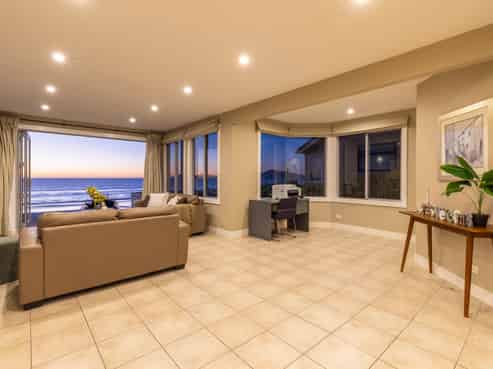 126 The Parade, Paekakariki