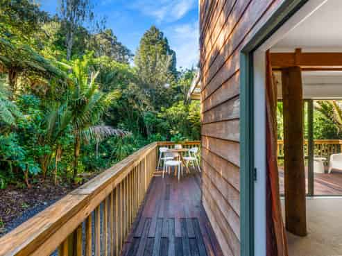 281 Huia Road, Titirangi