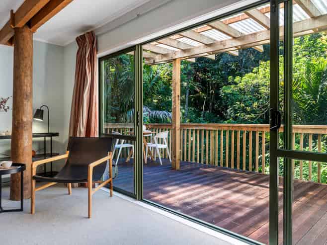 281 Huia Road, Titirangi