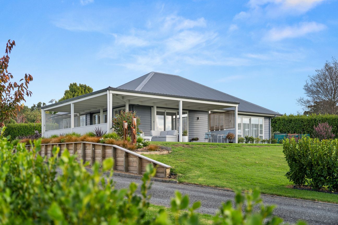 Views, Tranquility, Minutes to Omokoroa - Vista 3
