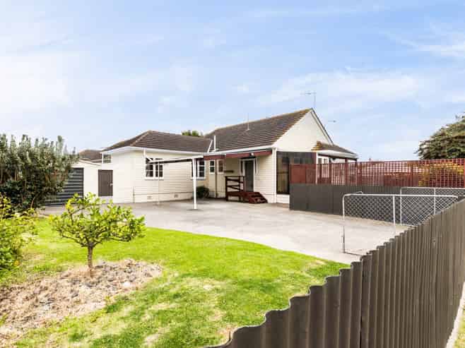 82 Latham Street, Marewa