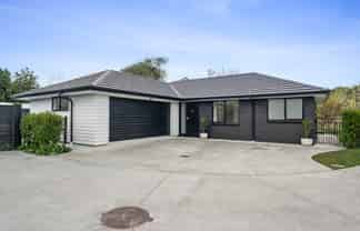 11 Riverboat Lane, Helensville