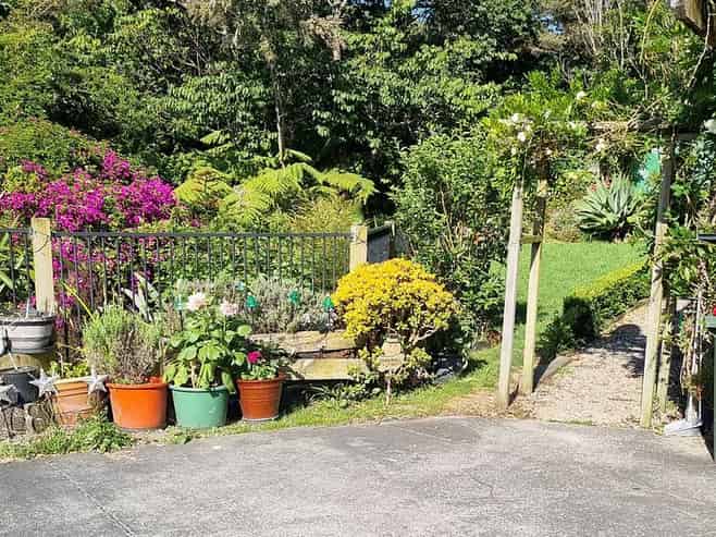 84 Butterworth Drive, Glendene