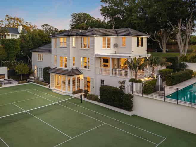 7 Lammermoor Drive, St Heliers