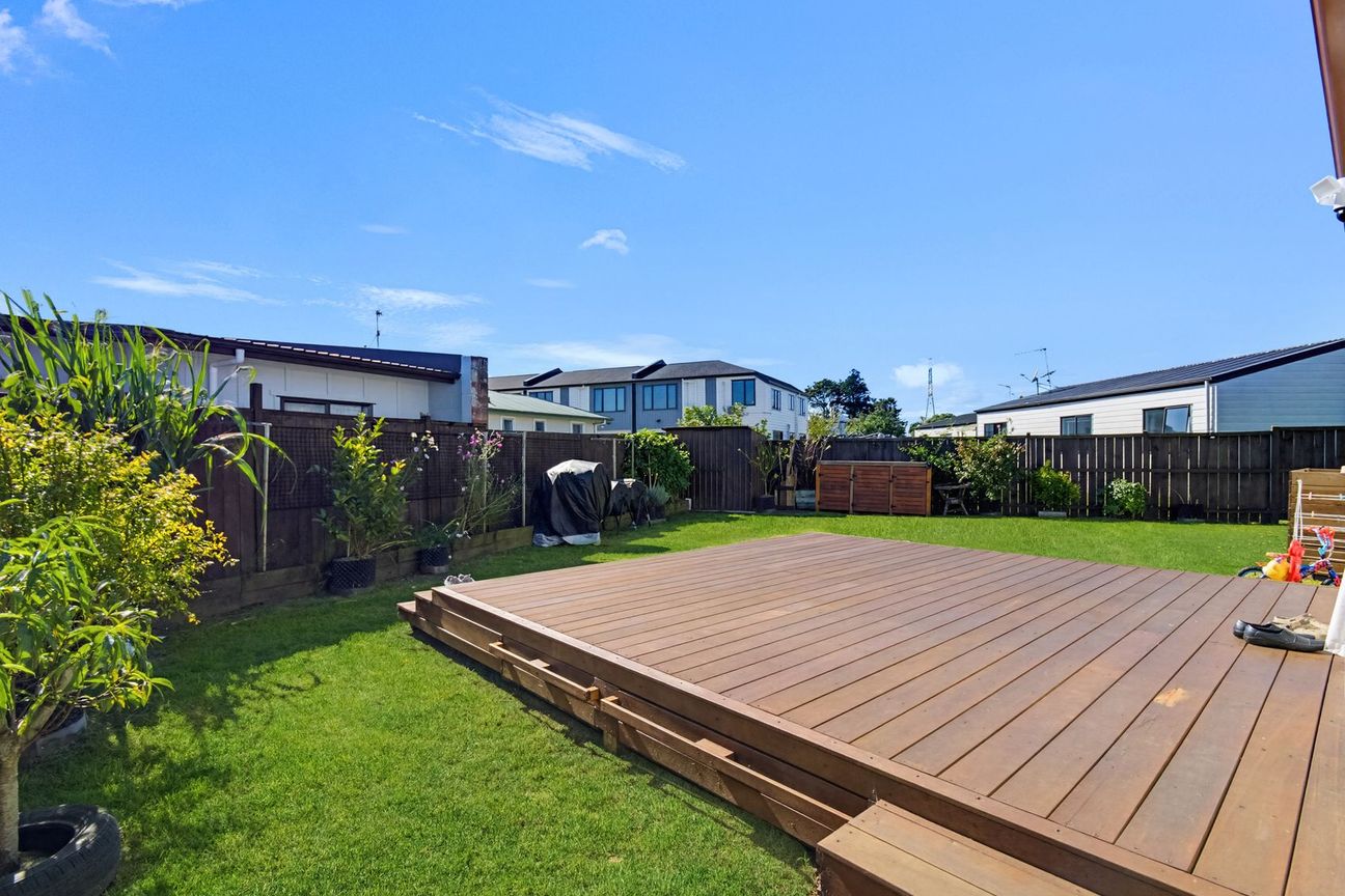 Upgraded Freehold Living in Takanini - Bild 3