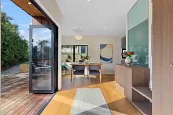 104 Weld Street, Wadestown