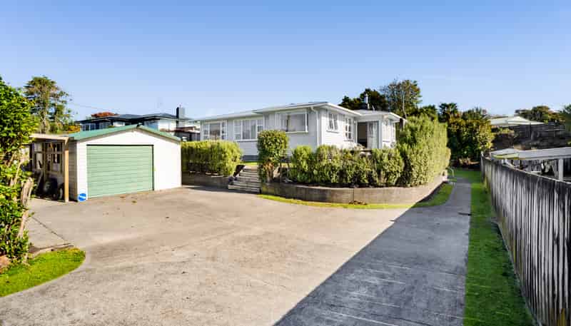 6 Mahoe Street, Inglewood