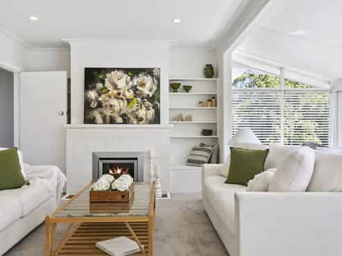 2/1 Henry Hill Road, Hilltop