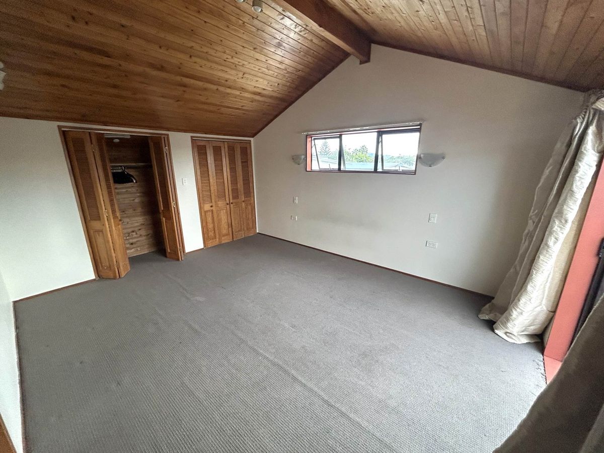 Spacious Three Bedroom in Mt Wellington! - View 4