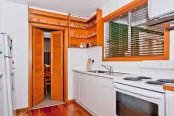 263 Sturges Road, Henderson