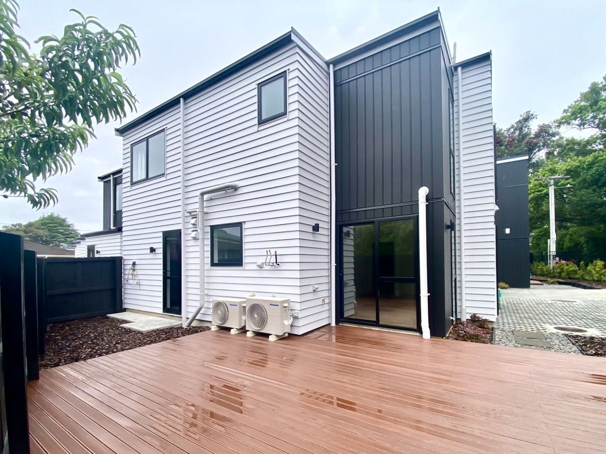 3-Bedroom House with Private Garden, Mount Wellington