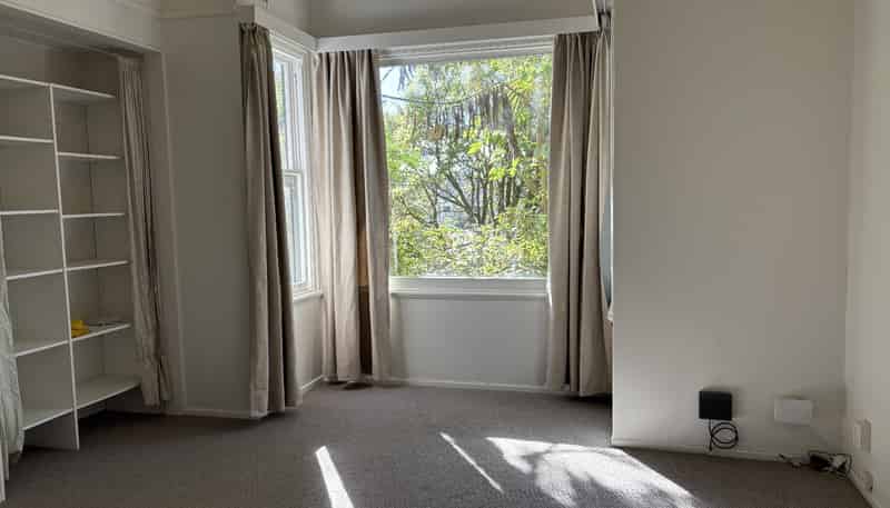 2/136 Glenmore Street, Northland