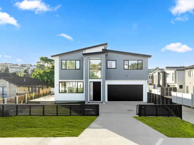 23 Glenvar Road, Torbay