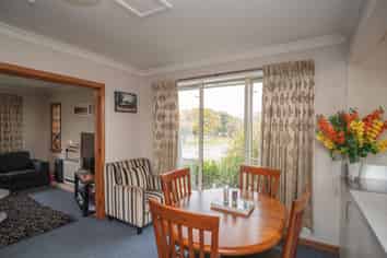 13A Craigie Avenue, Parkside