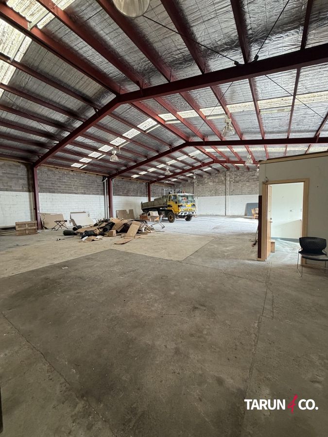 450sqm Drive-Through Warehouse - Henderson