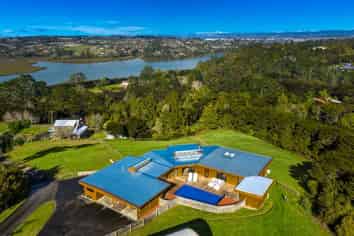 291 Paremoremo Road, Paremoremo