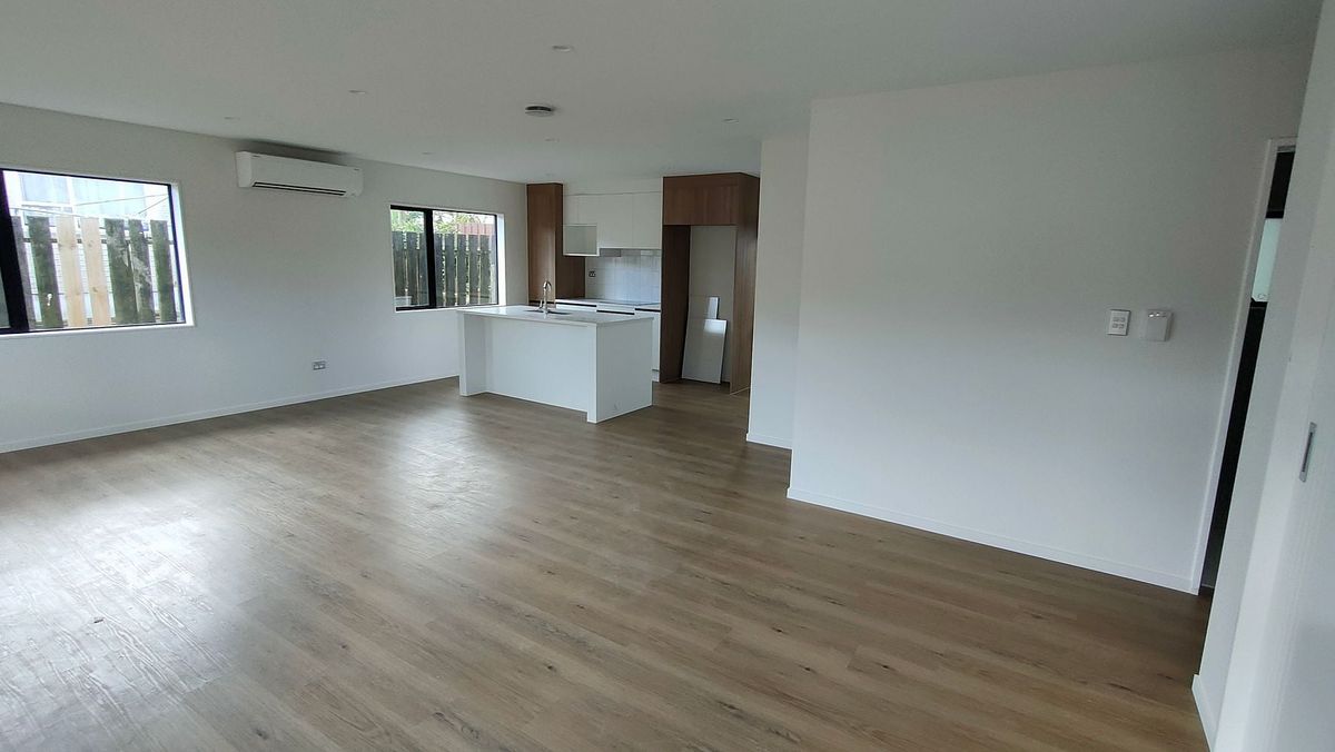 4 bedroom new built in Manukau - Widok 2