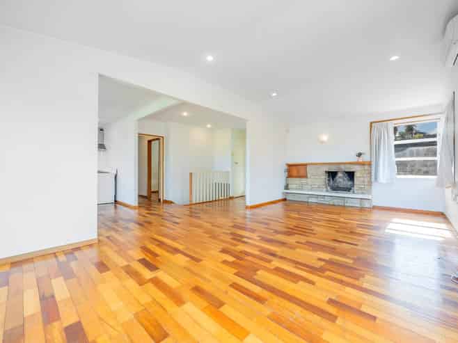 111 Target Road, Totara Vale