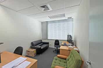 MODERN WILLIAM PICKERING OFFICE
