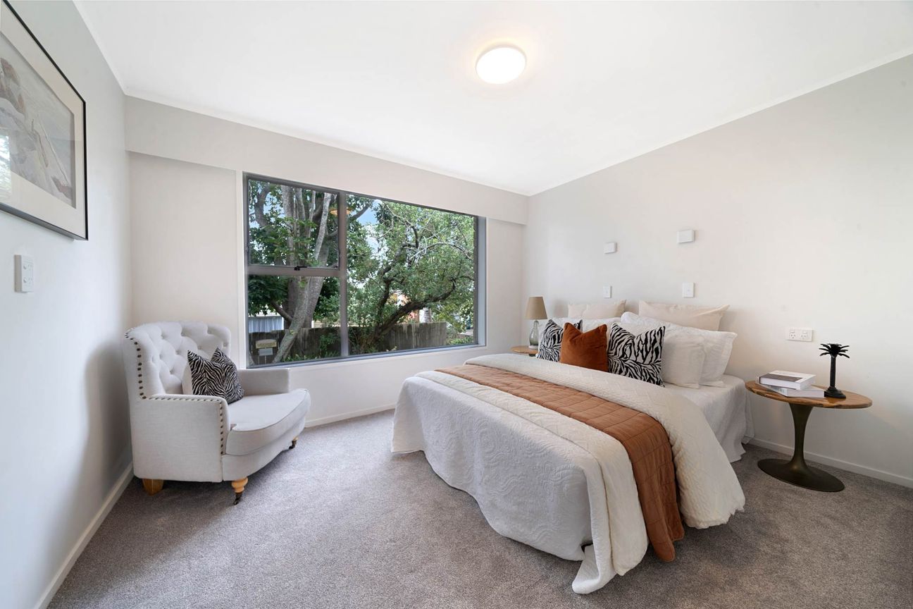 Solid, Spacious, and Seriously Inviting - Ansicht 4