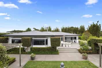 74 Taurangaruru Road, Waiuku