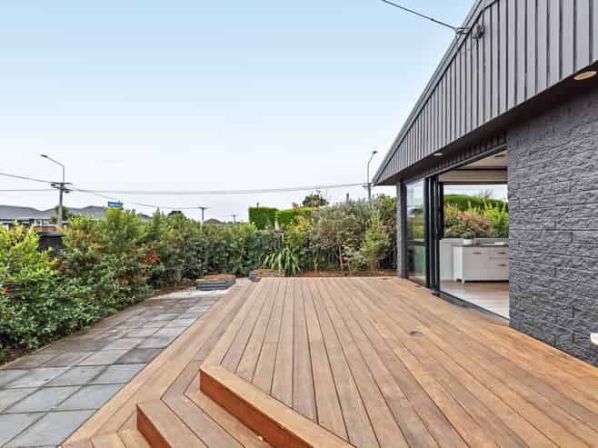 190 Estuary Road, South New Brighton