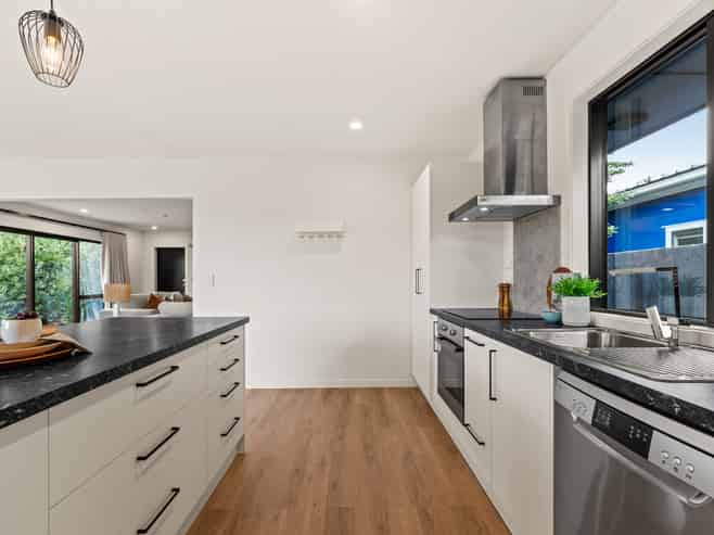 190 Estuary Road, South New Brighton