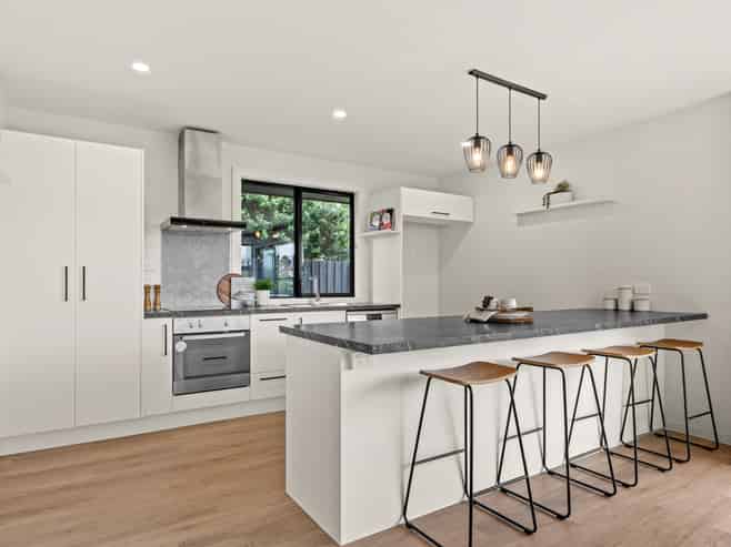 190 Estuary Road, South New Brighton
