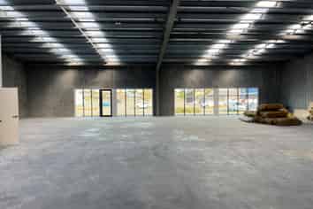 Warehouse and Showroom Potential