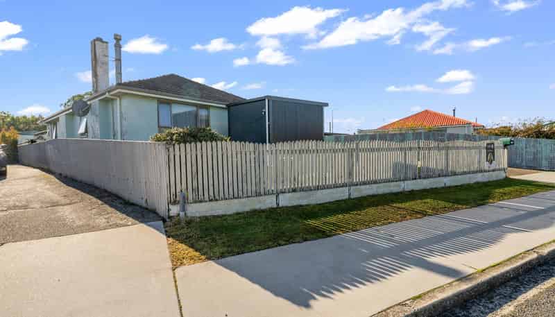 150 Moulson Street, Strathern