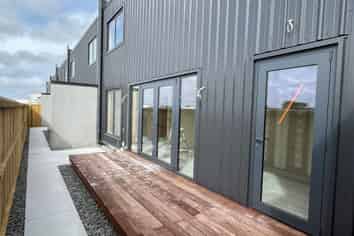 Office with Warehouse