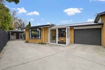 2/59B Mackworth street, Woolston