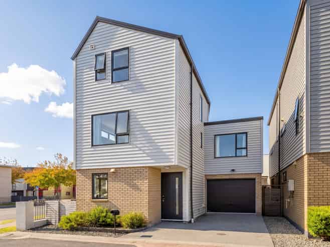 2 Koropiko Lane, Flat Bush