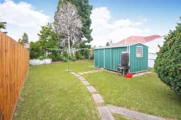 25 Cutler Street, New Lynn