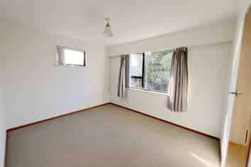 25 Cutler Street, New Lynn